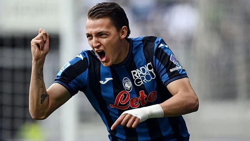 Dấu ấn rực rỡ của Mateo Retegui vua phá lưới Serie A mùa giải 2024/25 trong màu áo Atalanta.